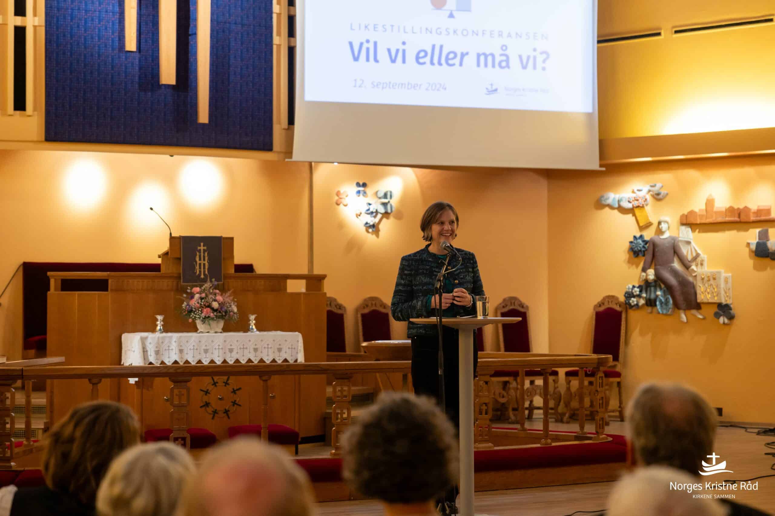 Likestilling i kirken: Kvinners rolle, utfordringer og veien videre 1 4P1A0916 scaled 1