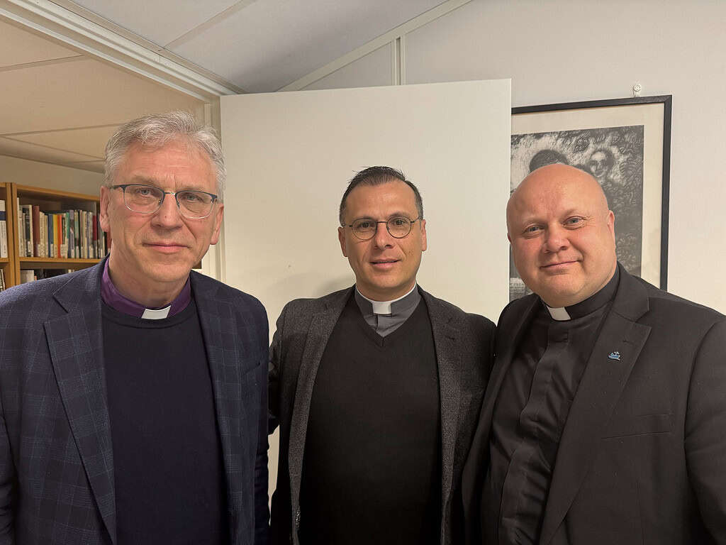 Verdens kirker kan ikke forbli tause 1 Olav Henrik Erhard og Munther Isaak scaled