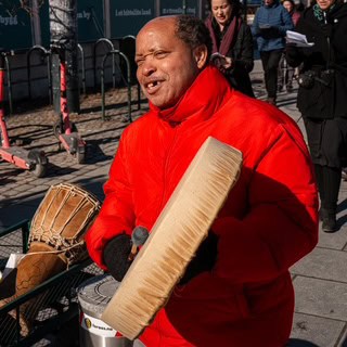 Korsvandring gjennom byen - en stille motstand 9 IMG 2777